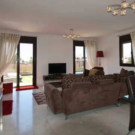 Island Golf Villas, Amarilla Golf And Country Club Вилла *